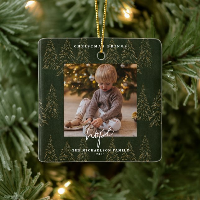 Golden Christmas Forest Fire Trees Keramikornament (Baum)