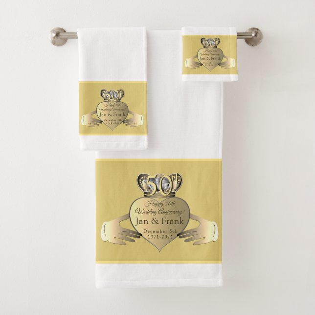 Golden Claddaugh Badhandtuch Set (Insitu)