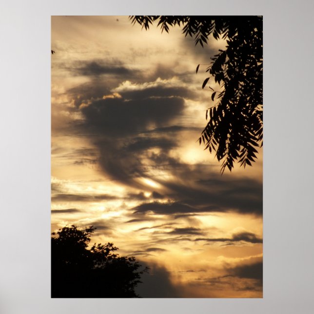 Golden Clouded Sunrise Poster (Vorne)