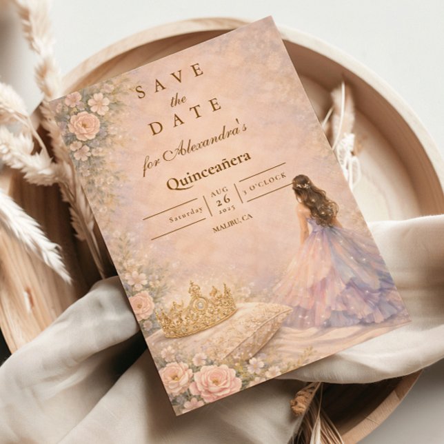Golden Crown Fairytale Quinceañera Save The Date (Von Creator hochgeladen)