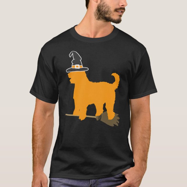 Golden Doodle Dog Halloween Witch T-Shirt (Vorderseite)
