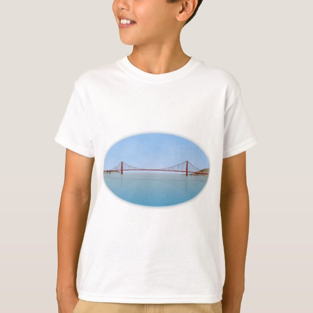 Golden Gate Bridge: 3D-Modell: T-Shirt (Vorderseite)