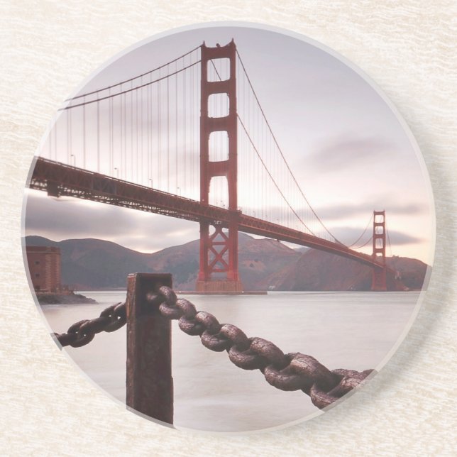 Golden gate bridge gegen Berge Getränkeuntersetzer (Vorne)