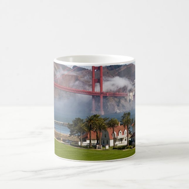 Golden gate bridge-Küstenwachstation Tasse (Mittel)