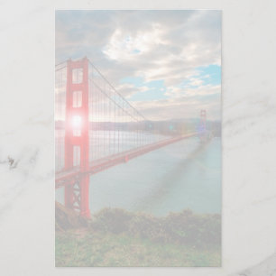 Golden Gate Bridge mit Sonnenschein durch. Briefpapier