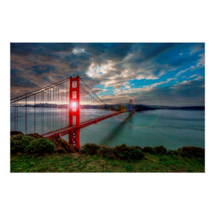 Golden Gate Bridge mit Sonnenschein durch. Poster