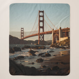 GOLDEN GATE BRIDGE, SAN FRANCISCO WÄHREND DES TAG SHERPADECKE