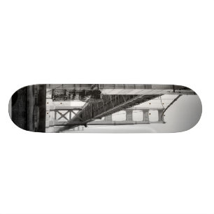 Golden gate bridge skateboard