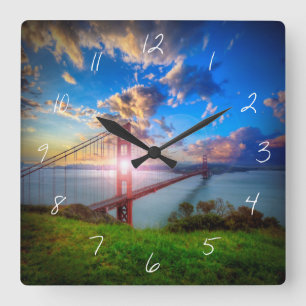 Golden Gate Sunrise Quadratische Wanduhr