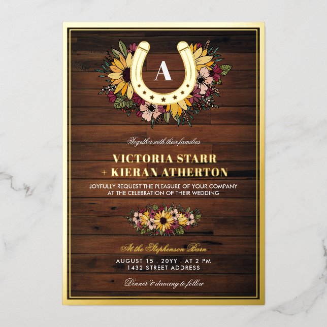 Golden Horseshoe Monogram Sunflowers Wood Wedding Folieneinladung (Vorderseite)