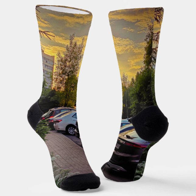 Golden Hour Street Crew Socks - individuell einste Socken (Gewinkelt)