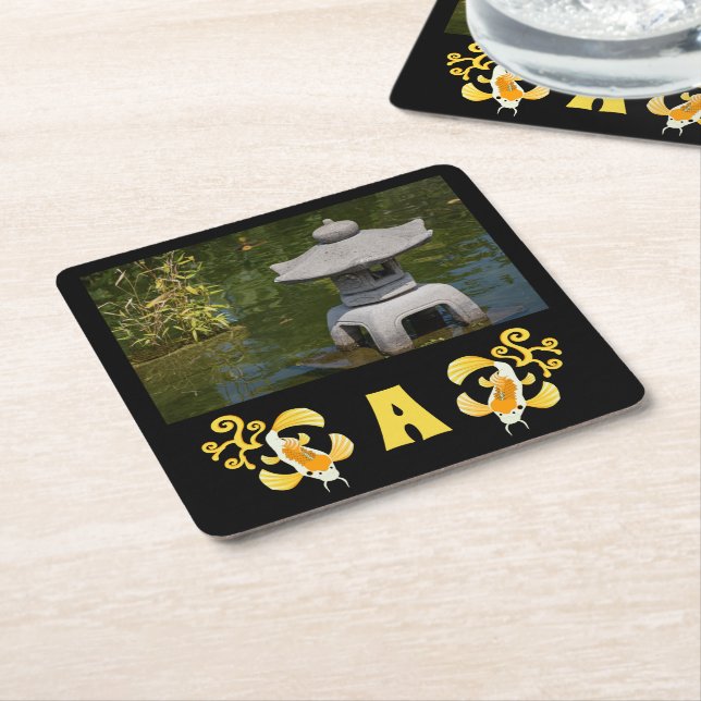 Golden Koi Foto Monogram Rechteckiger Pappuntersetzer (angewinkelt)