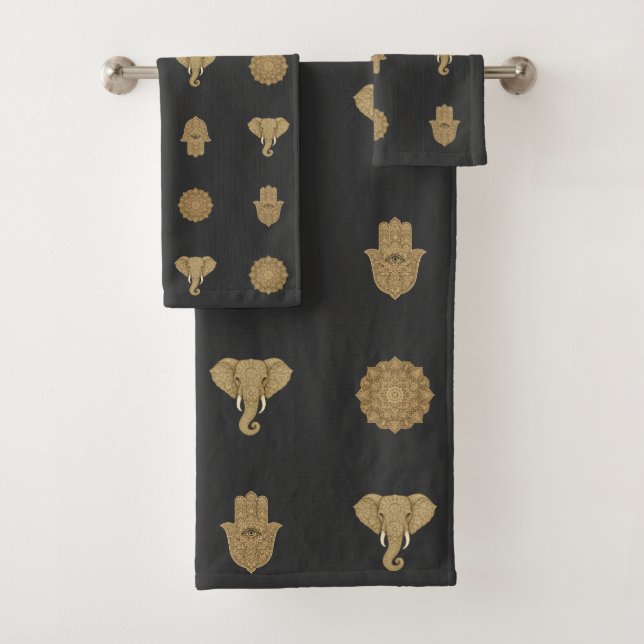 Golden Mandala Elephant Hamsa Hand -Boho Art Print Badhandtuch Set (Insitu)