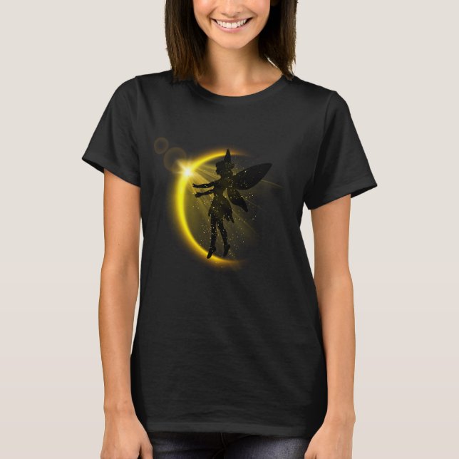 Golden Moon Fairy – Celestial Feminine Night Art T-Shirt (Vorderseite)