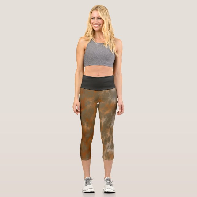 Golden Olive Marmor Capri Leggings (Vorderseite)