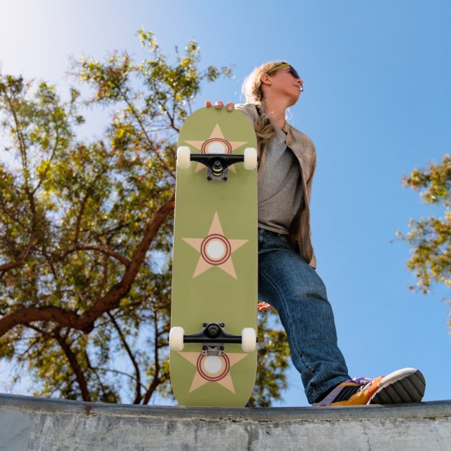 Golden Olive Stars Muster Skateboard (Außenbereich 1)