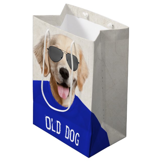 Golden Retriever Birthday Spaß Mittlere Geschenkta Mittlere Geschenktüte (Vorderseite Schrägansicht)