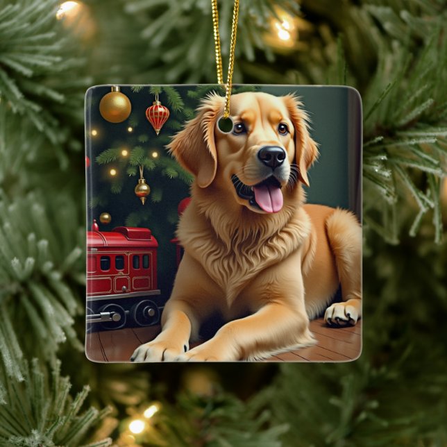 Golden Retriever by the Toy Train Christmas Keramikornament (Baum)