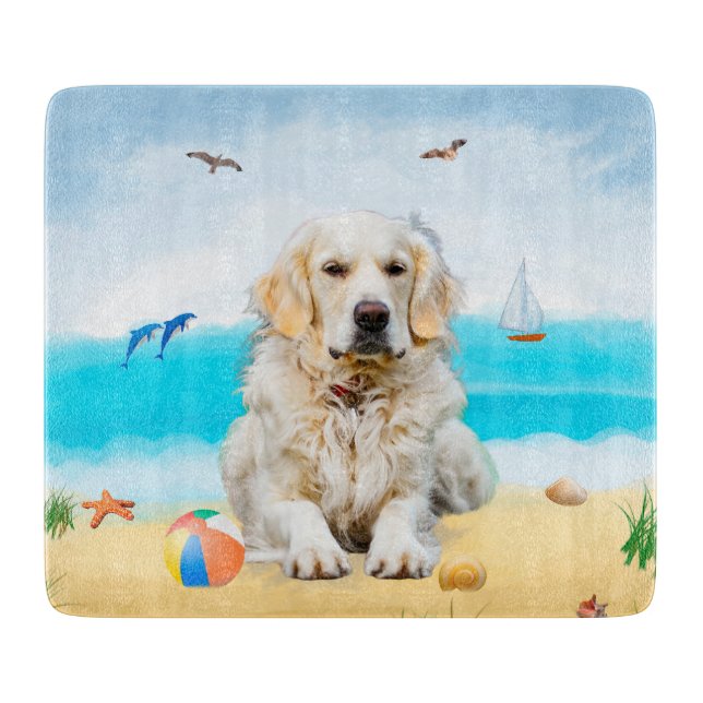Golden Retriever Dog on Beach Schneidebrett (Vorderseite)
