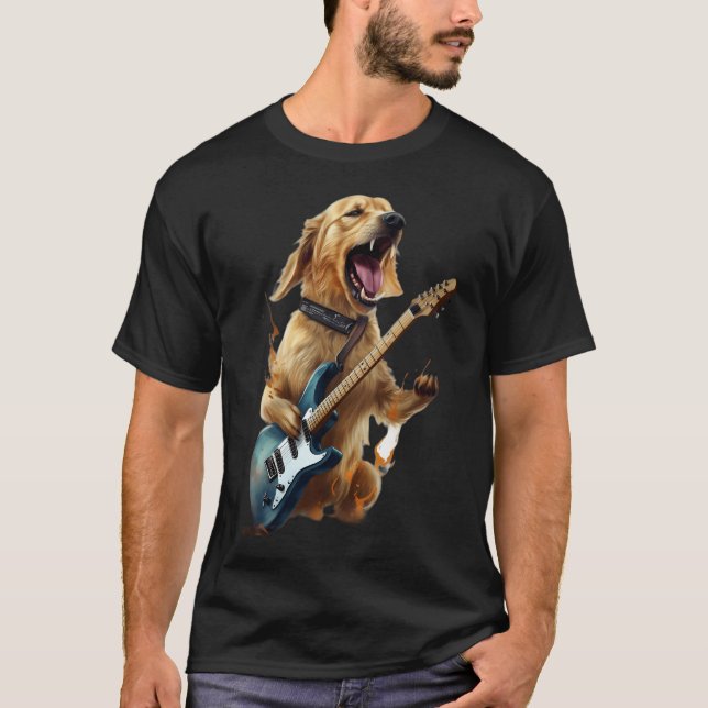 Golden Retriever Dog Playing on Electric Guitar T-Shirt (Vorderseite)