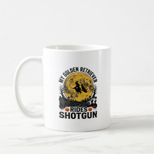 Golden Retriever fährt mit Shotgun Halloween Hexen Kaffeetasse