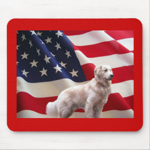 Golden retriever-Flagge Mousepad