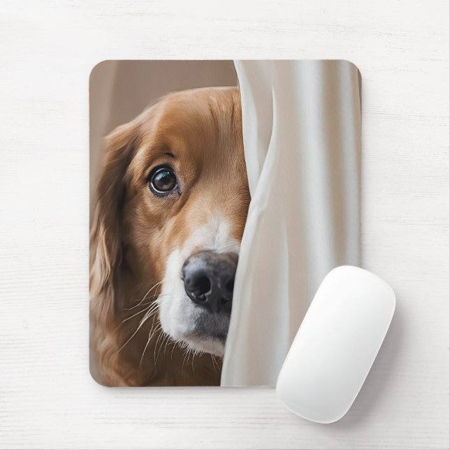 Golden Retriever Hinter einem Vorhang Mousepad (Mit Mouse)