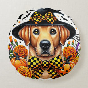 Golden Retriever in Hexenhut von Pumpkins Rundes Kissen