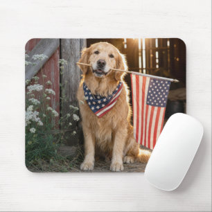 Golden Retriever mit amerikanischer Flagge Mousepad