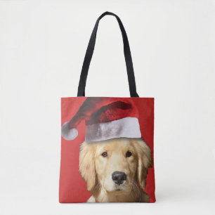 Golden Retriever mit einem Weihnachtshut
