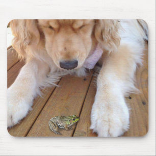 Golden Retriever mit Frosch Mousepad