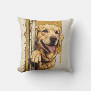 Golden Retriever schaut hinter Tür Kissen