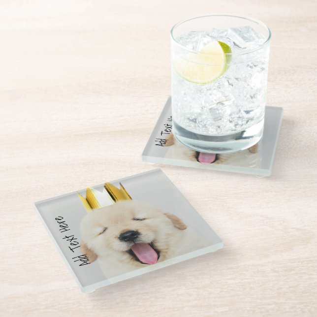 Golden Retriever Welpe Schlaflosigkeit in Goldkron Glasuntersetzer (Schrägansicht)