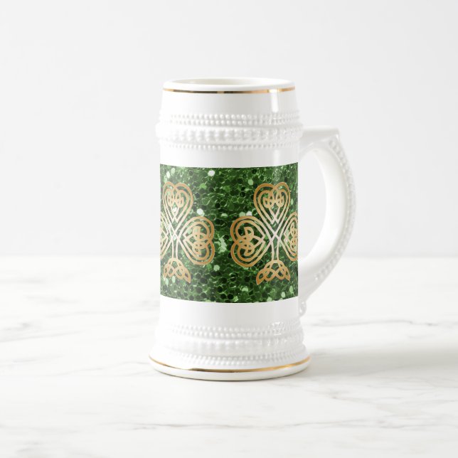 Golden Shinting Celtic Kleeblatt Green Imitats Gli Bierglas (VorderseiteRechts)