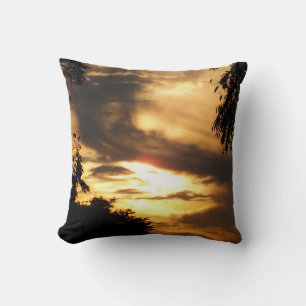 Golden Sunrise Throw Kissen
