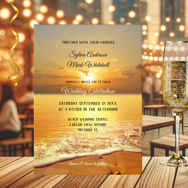 Golden Sunset Beach Einladung zur Hochzeit (Beach or destination wedding invitation featuring a painting of a sunset on the beach)