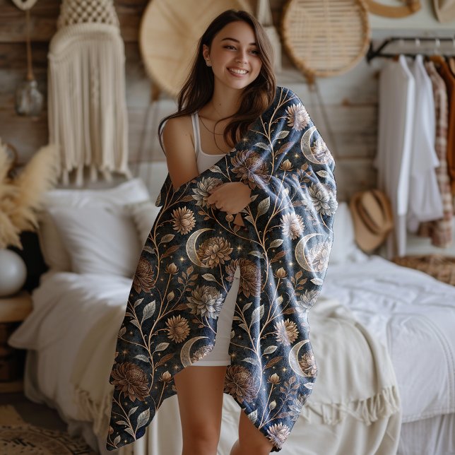 Golden Twilight Floral Moonlit Peonys Fleecedecke (Von Creator hochgeladen)