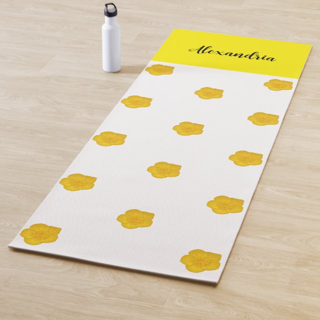 Golden Yellow Wildflower Photo Name Monogram Yogamatte (Beispiel)
