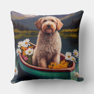 Goldendoodle auf dem Paddle: Ein Landschaftliches  Kissen