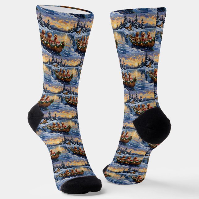 Goldendoodle Christmas Boat Holiday Socken (Gewinkelt)
