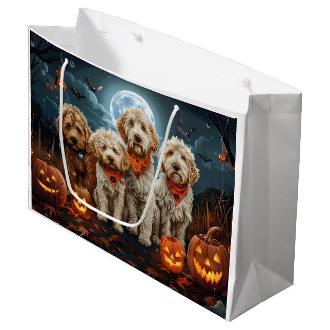 Goldendoodle Halloween Spooky Große Geschenktüte (Vorderseite Schrägansicht)