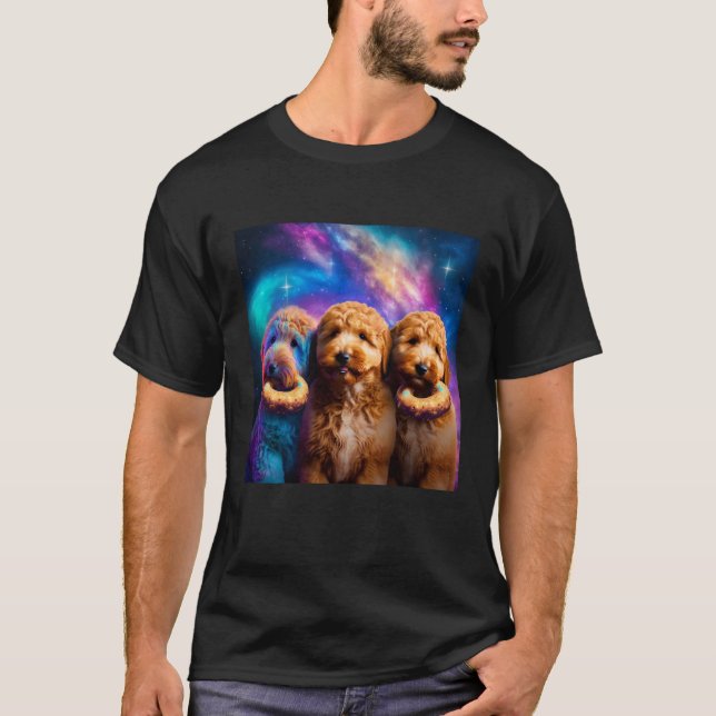 Goldendoodle im Weltraum mit Donuts Süße Doodle-Ju T-Shirt (Vorderseite)