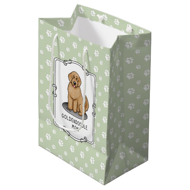 Goldendoodle-Mama Doodle-Mama (goldrot) Hundemutte Mittlere Geschenktüte (Vorderseite Schrägansicht)