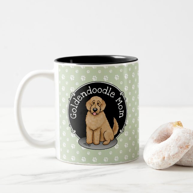 Goldendoodle-Mama Doodle-Mama (goldrot) Hundemutte Zweifarbige Tasse (Mit Donut)