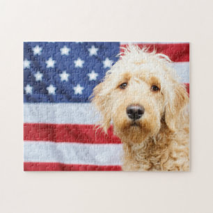 Goldendoodle mit amerikanischer Flagge Puzzle