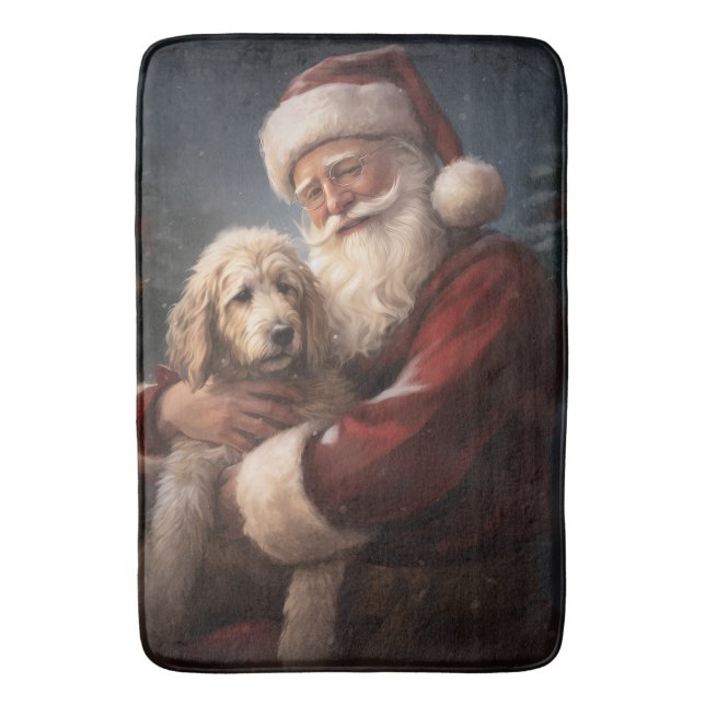 Goldendoodle mit dem Weihnachtsmann Weihnachten Badematte (Vorderseite Vertikal)