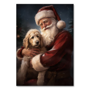 Goldendoodle mit Santa Claus Festives Weihnachten Tischnummer
