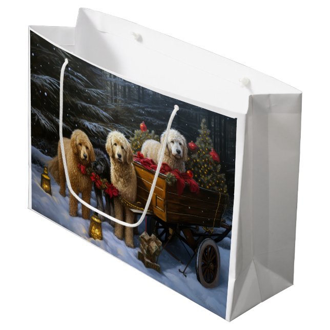 Goldendoodle Snowy Sleigh Weihnachtsdekor Große Geschenktüte (Vorderseite Schrägansicht)