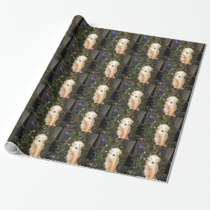 GoldenDoodle Welpe mit Weihnachtsbaum Geschenkpapier