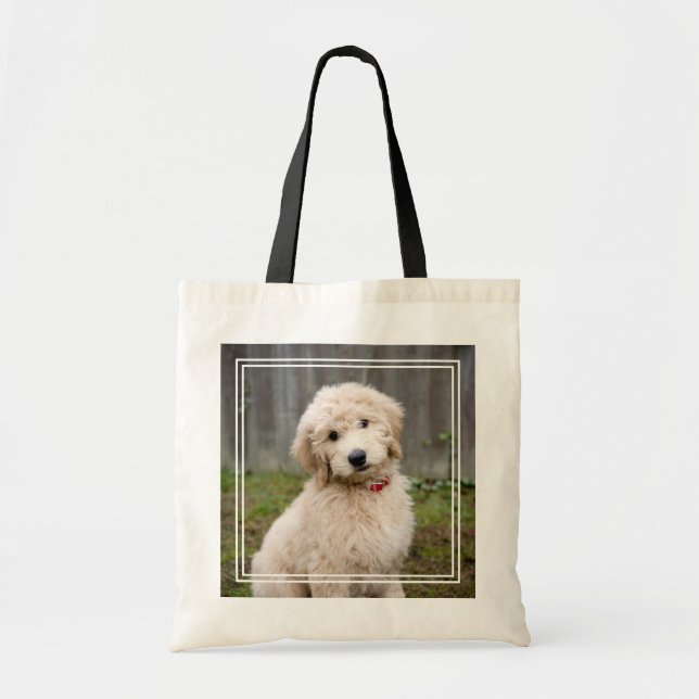 Goldendoodle-Welpen im Gras Tragetasche (Vorne)